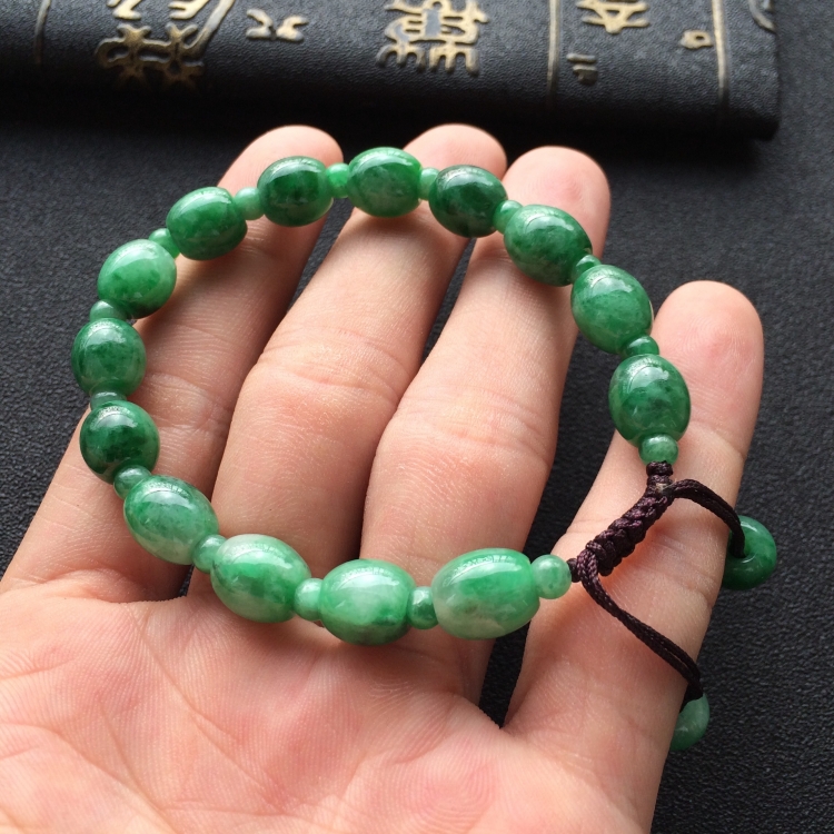 (超值推荐)糯冰种癣加绿路路通手串