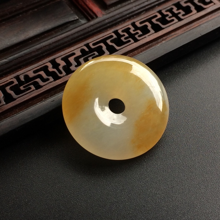 （超值推荐）糯冰种黄翡平安扣挂件