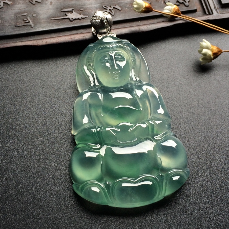 （超值推荐）冰种晴水观音挂件（金扣）