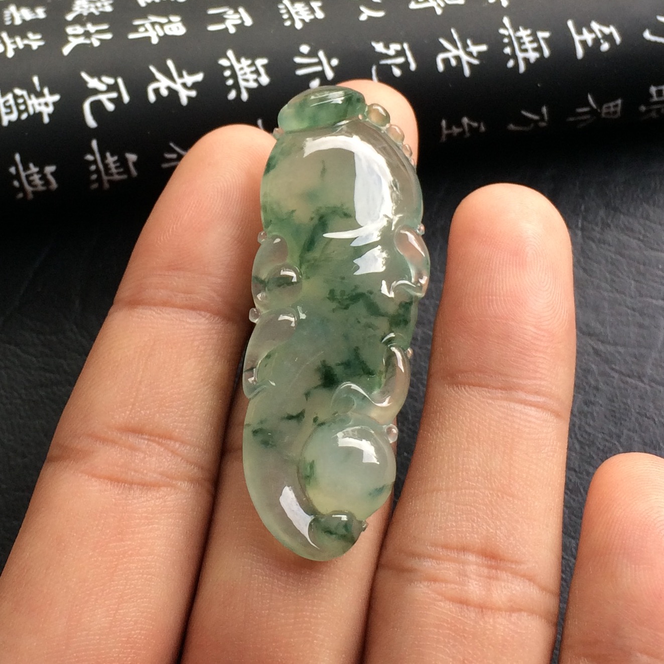 （超值推荐）冰种飘花人生如意挂件