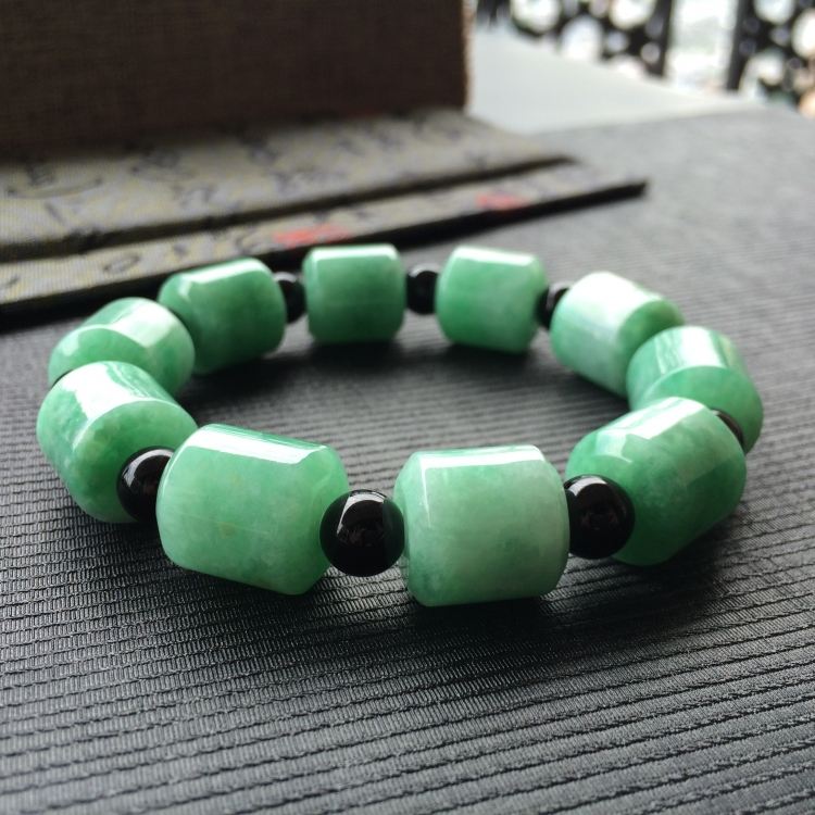 https://jdimg.jaadee.net//images/201611/goods_img/21909_d719aed5161.jpg