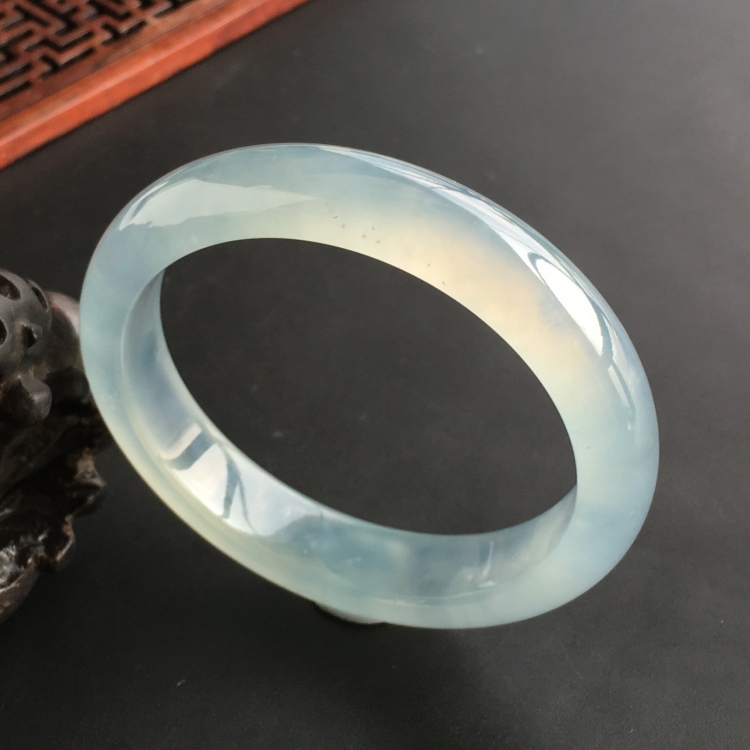 (超值推荐)冰种晴水手镯(54.2mm)