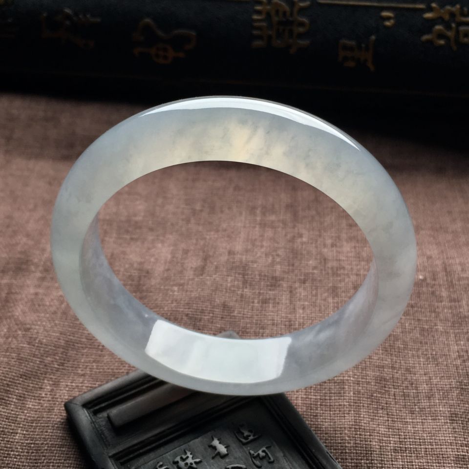（超值推荐）冰种淡晴水手镯（57mm）