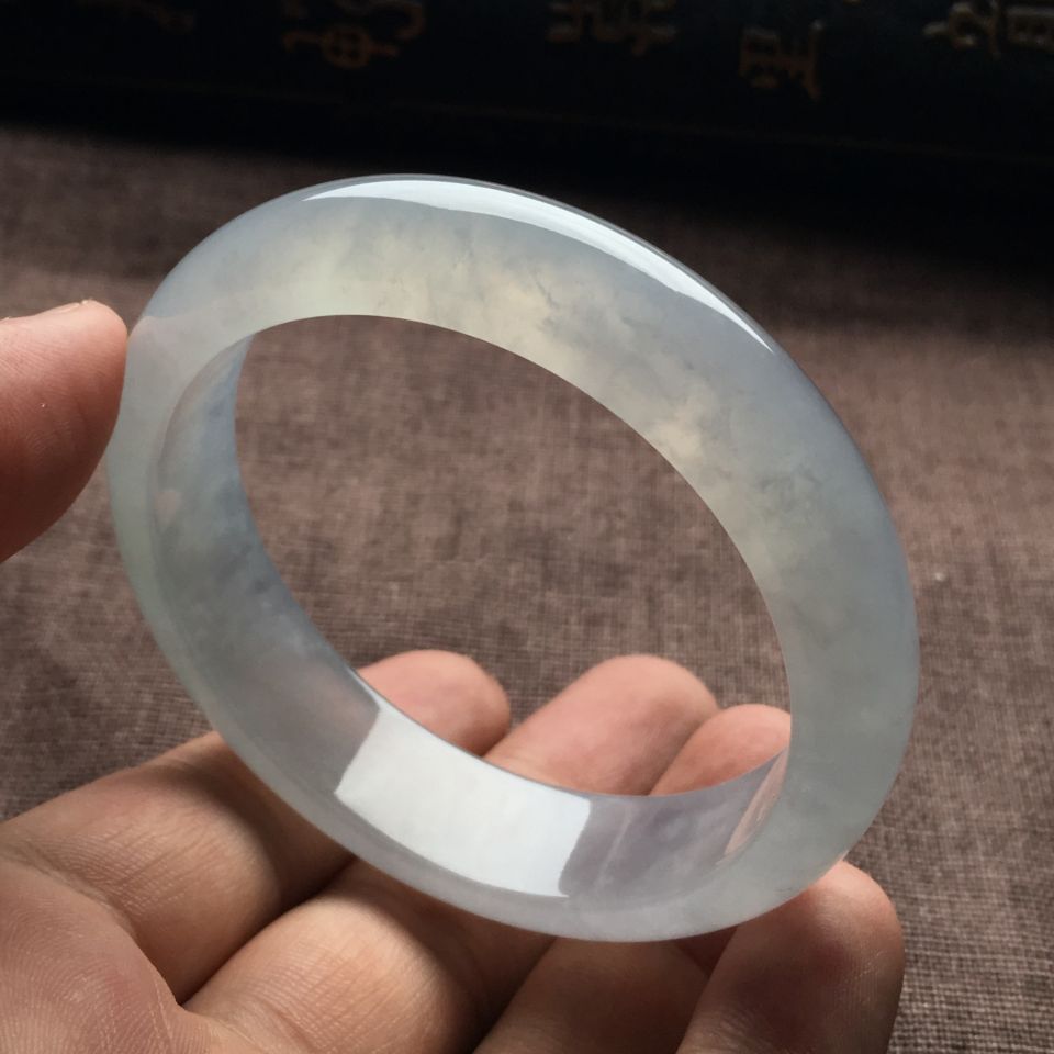 （超值推荐）冰种淡晴水手镯（57mm）