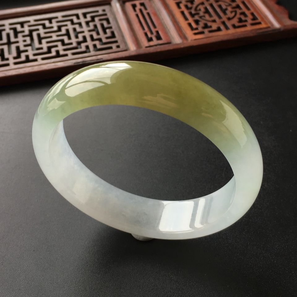 (超值推荐)冰种黄翡手镯(56mm)
