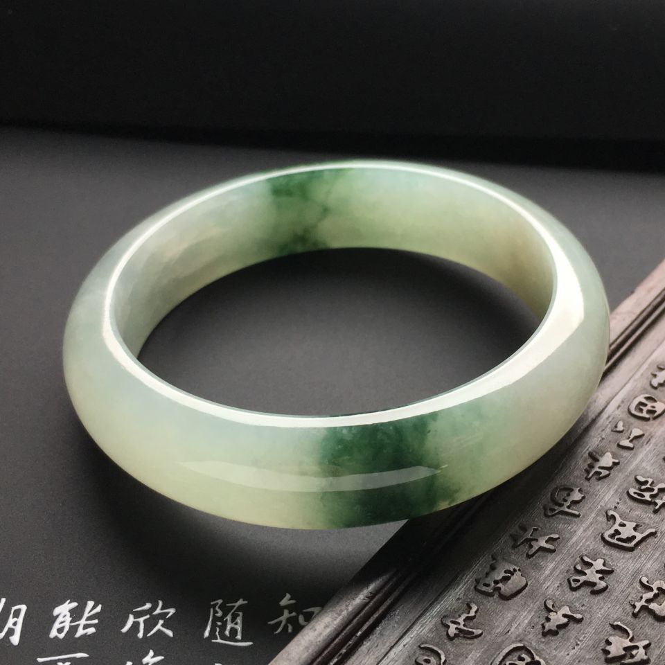 （超值推荐）糯冰种飘花手镯（54.5mm）