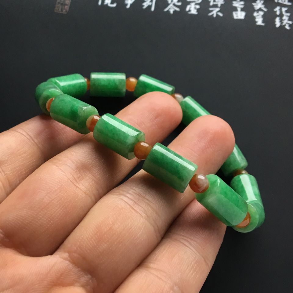 （超值推荐）糯冰种豆色路路通手链