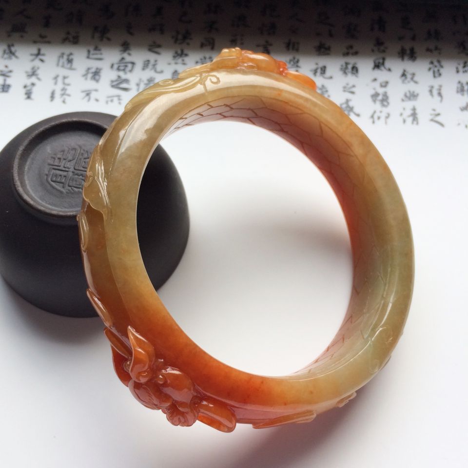 （超值推荐）糯冰种褐黄翡雕花镯（57.8mm）