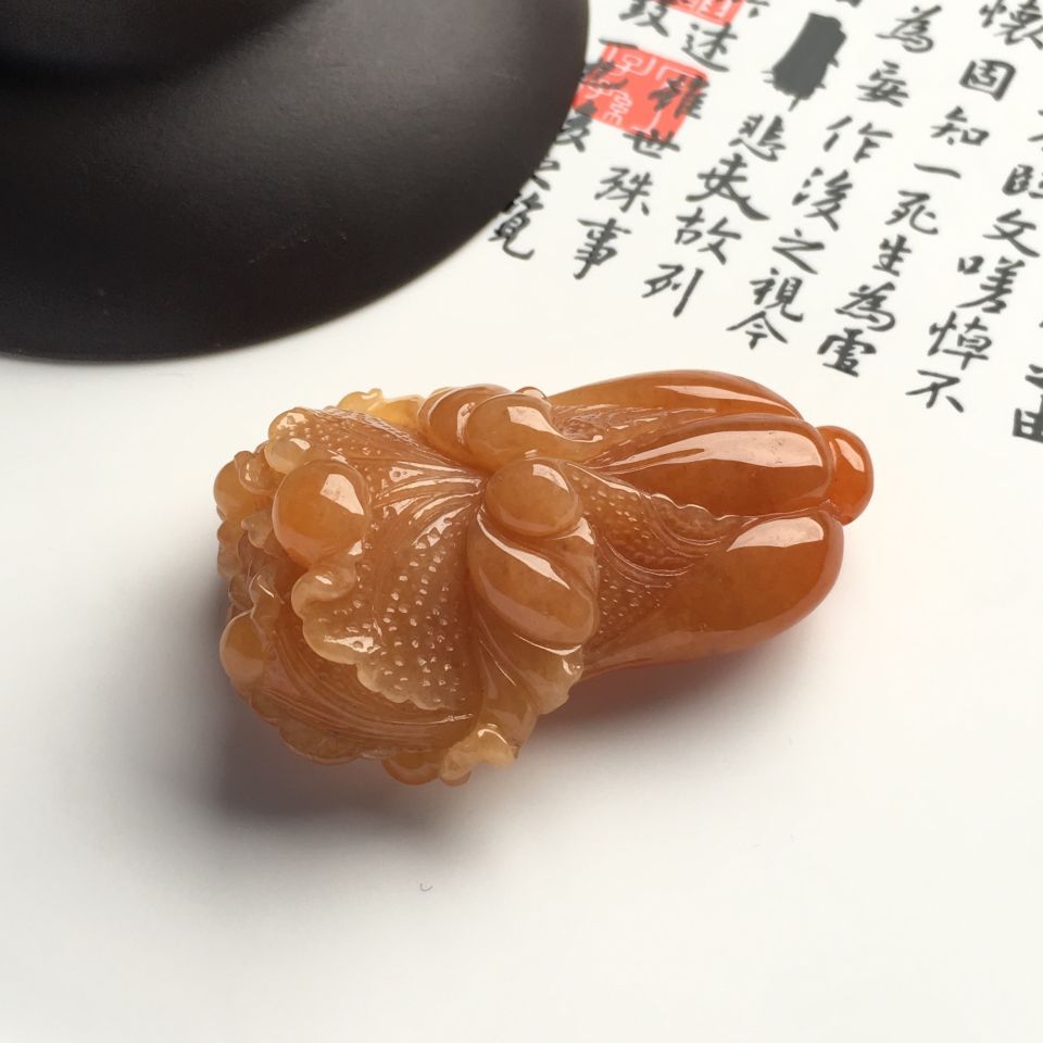 （超值推荐）糯冰种红黄翡白菜挂件