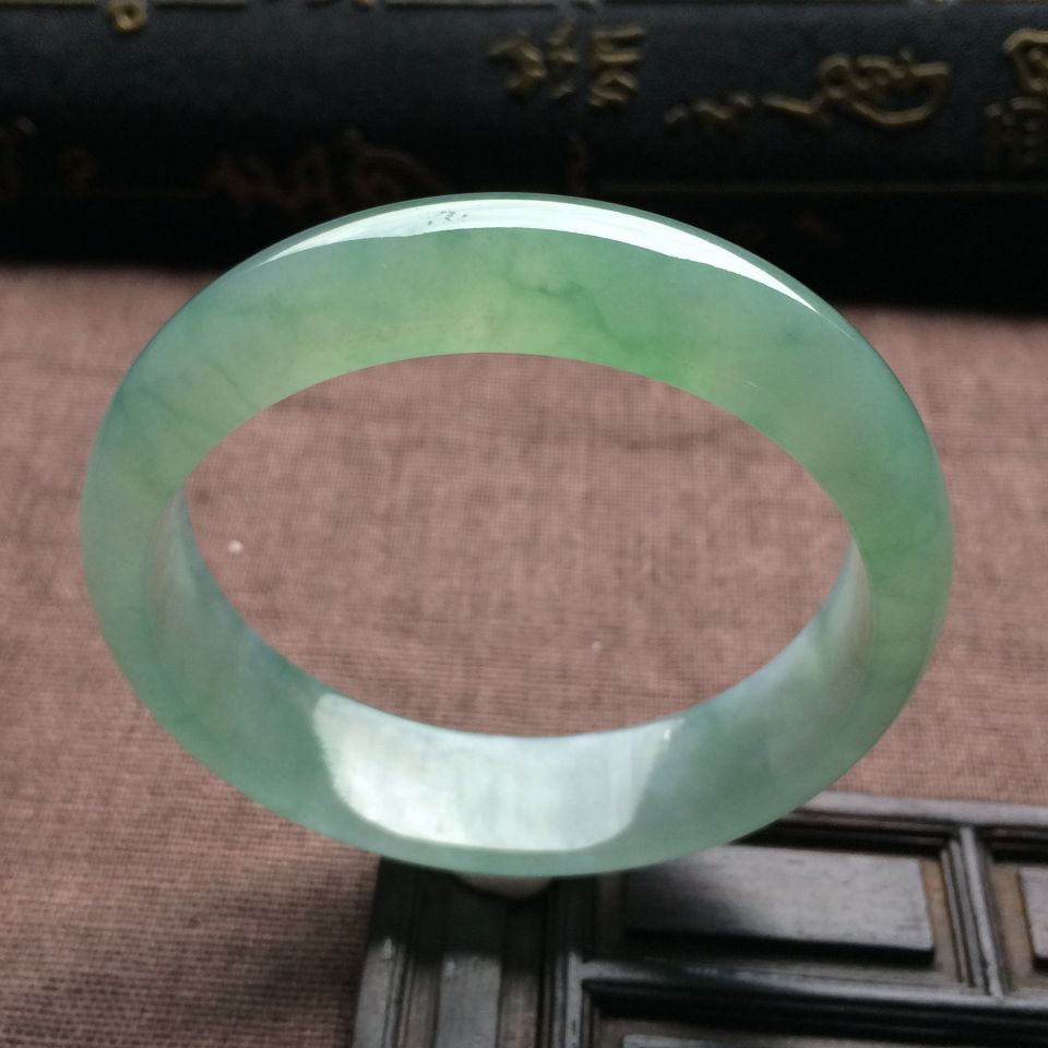 （超值推荐）冰种晴水手镯（56.5mm）