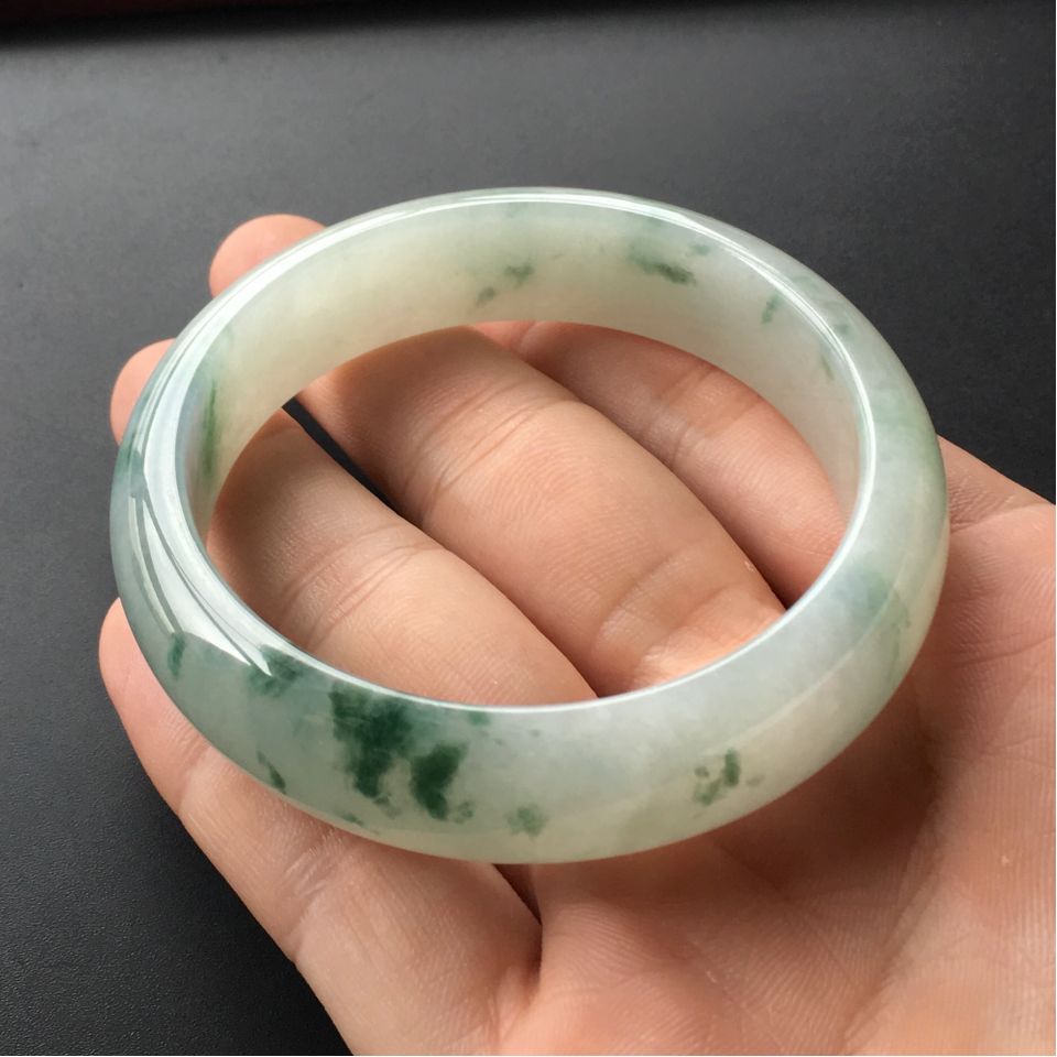 (超值推荐)糯冰种飘花手镯(56mm)