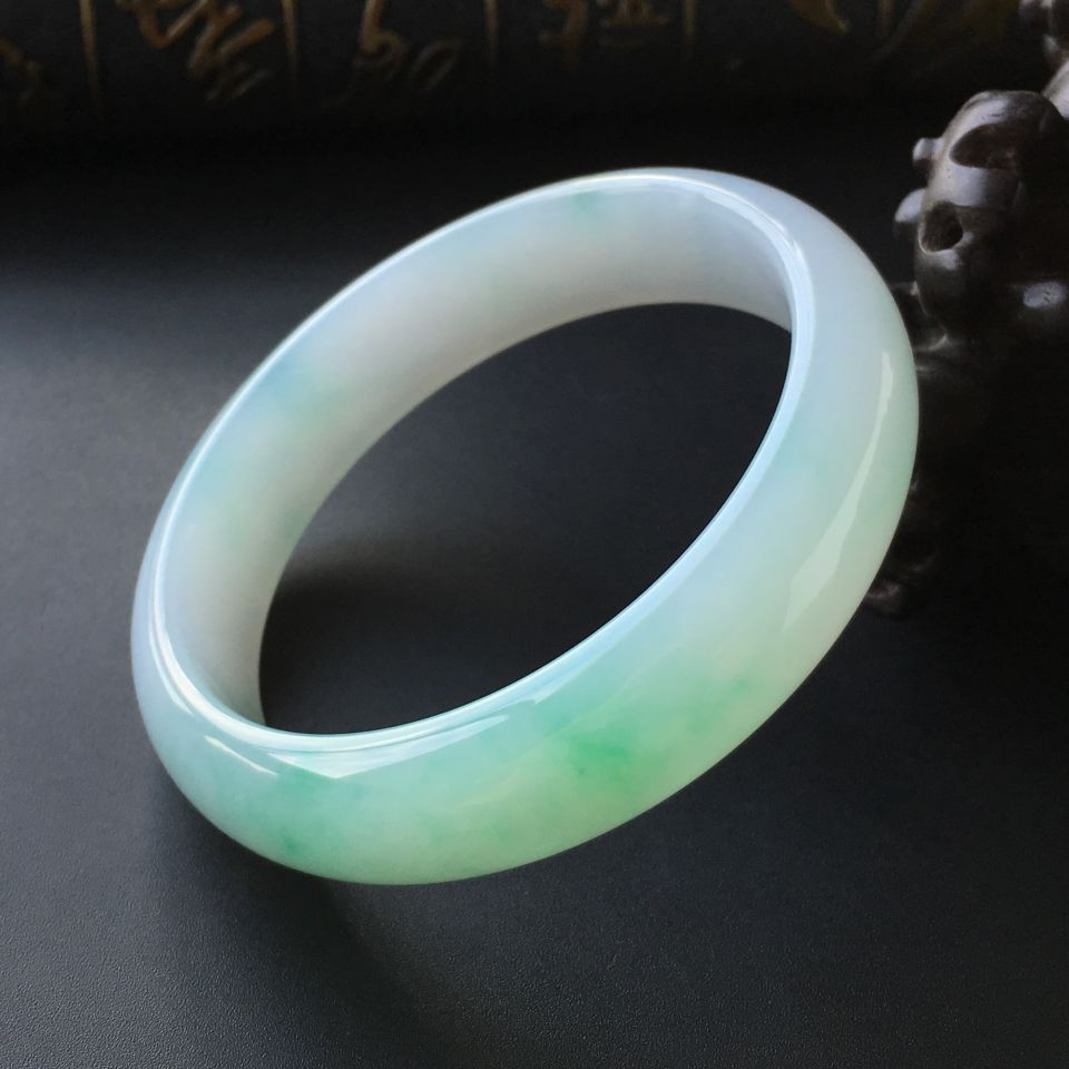 (超值推荐)糯冰种飘花手镯(59.2mm)