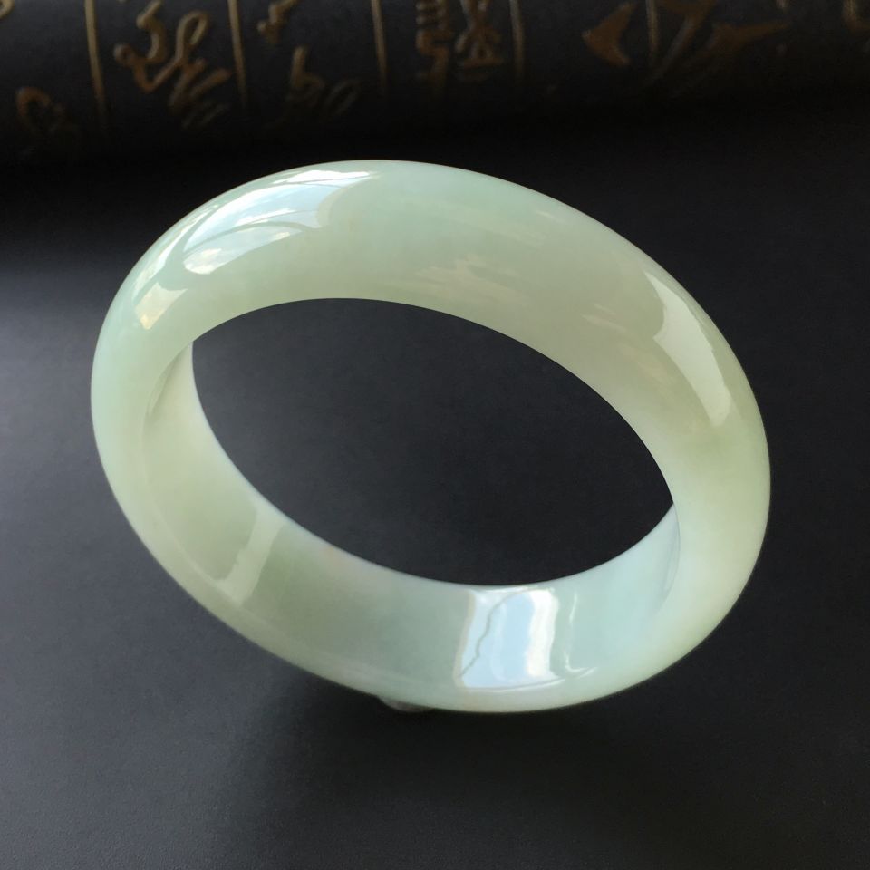 (超值推荐)糯冰种晴水手镯(57.8mm)