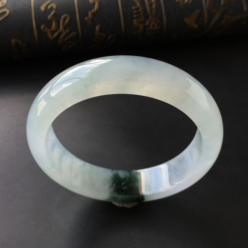 (超值推荐)冰种飘花手镯(56mm)