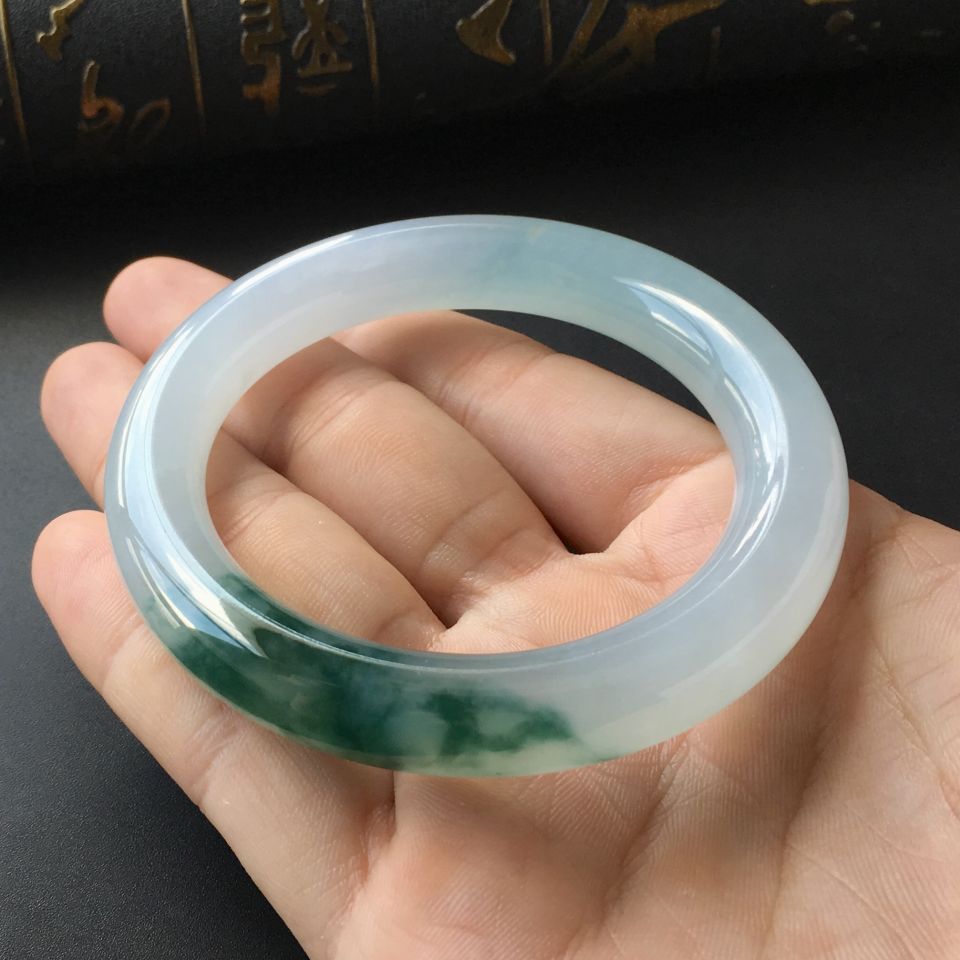 (超值推荐)糯冰种飘花圆条手镯(56mm)