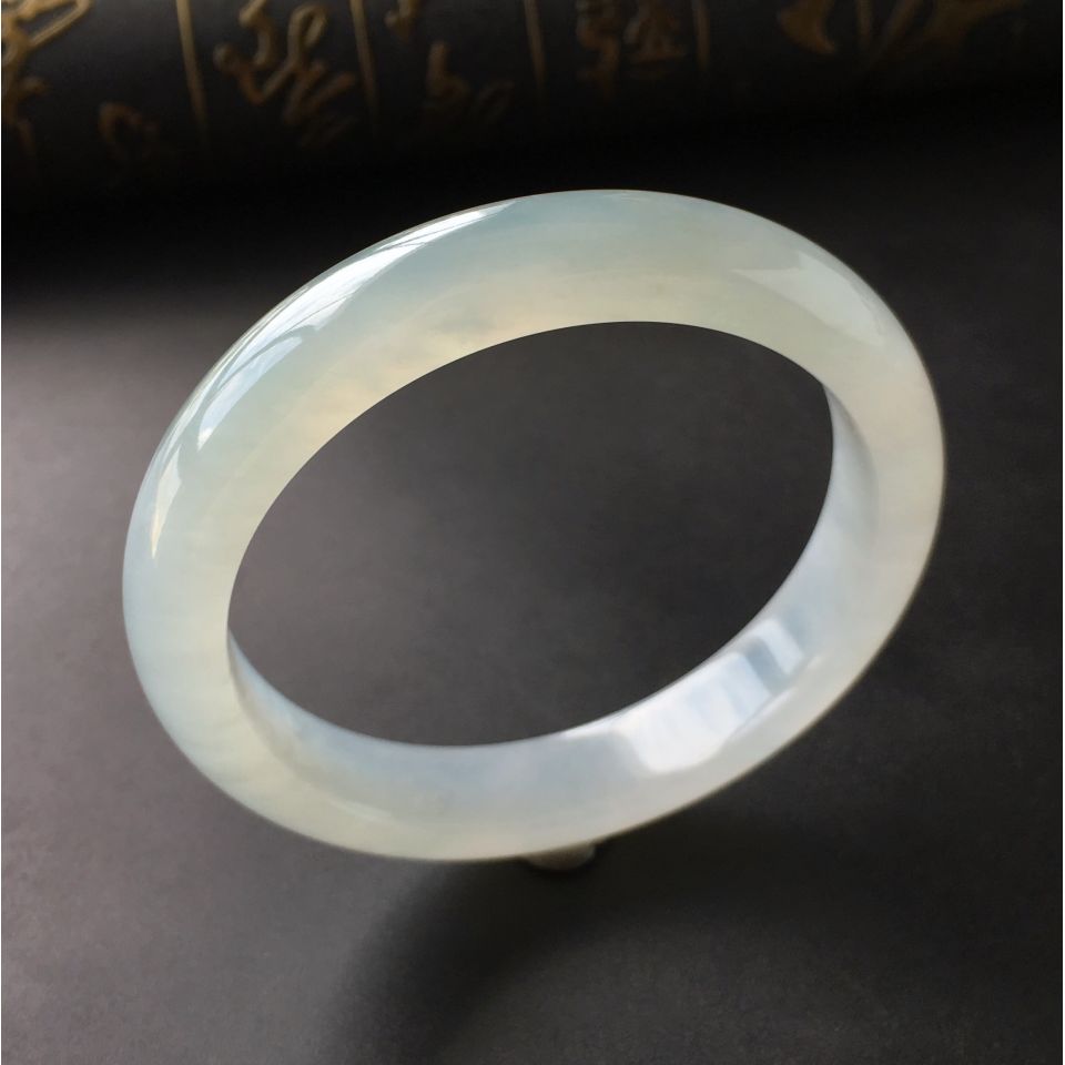 (超值推荐)冰种晴水手镯(58.8mm)