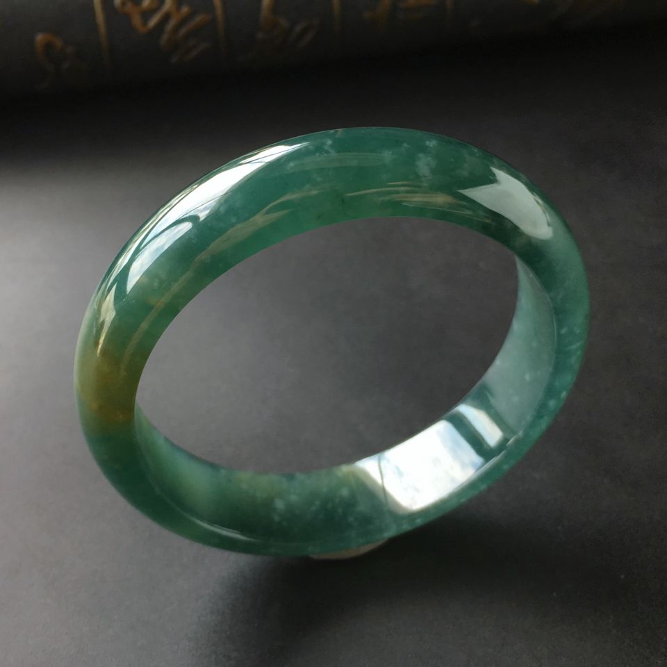 (超值推荐)冰种蓝晴水略带黄花手镯(56.7mm)