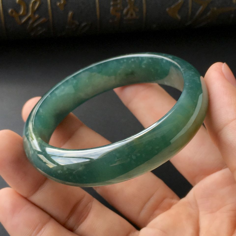 (超值推荐)冰种蓝晴水略带黄花手镯(56.7mm)