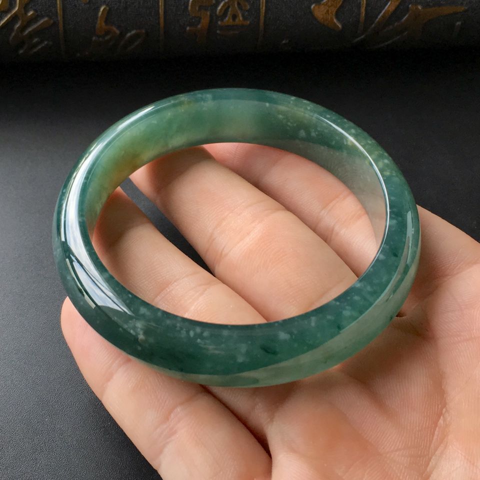 (超值推荐)冰种蓝晴水略带黄花手镯(56.7mm)