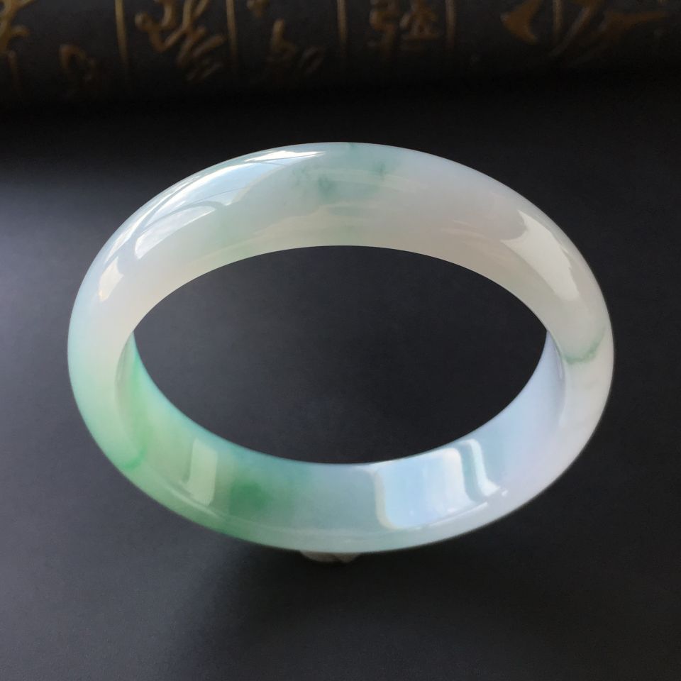 (超值推荐)糯冰种飘花手镯(59.2mm)