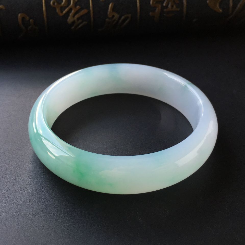 (超值推荐)糯冰种飘花手镯(59.2mm)