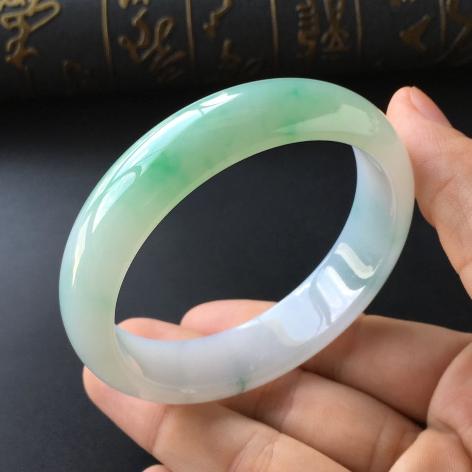 (超值推荐)糯冰种飘花手镯(59.2mm)