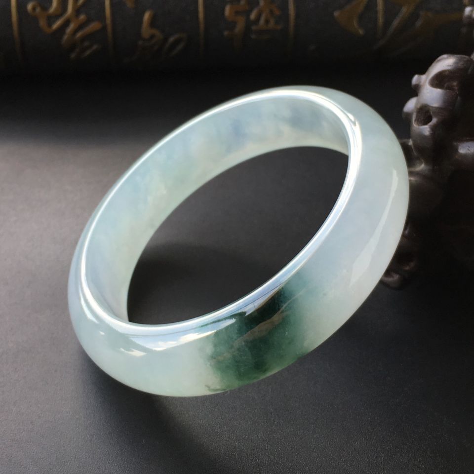 (超值推荐)冰种飘花手镯(56mm)