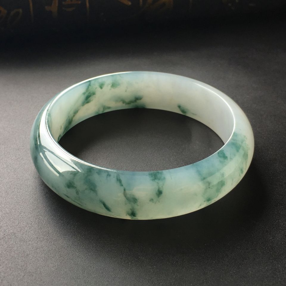 (超值推荐)糯冰种飘花手镯(57.8mm)
