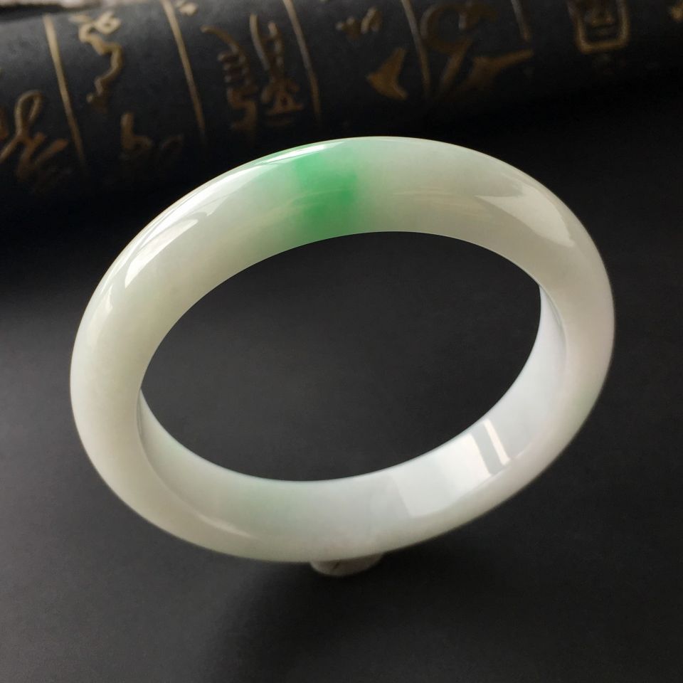 (超值推荐)糯冰种飘翠手镯(58.3mm)