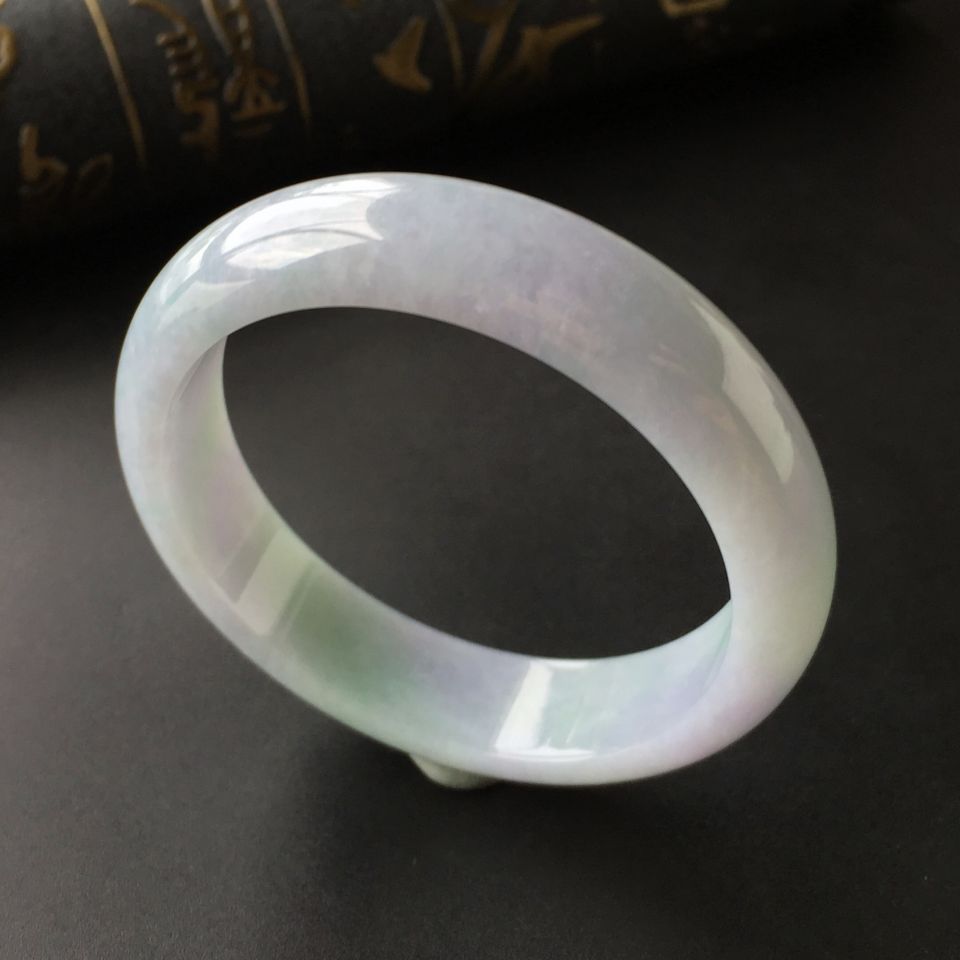 (超值推荐)糯冰种淡紫罗兰手镯(56.4mm)