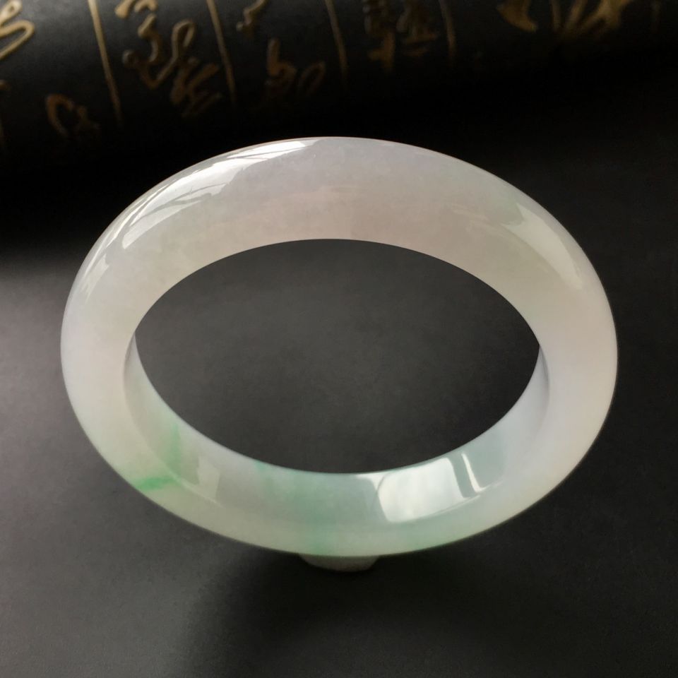 (超值推荐)糯冰种飘翠手镯(57.4mm)