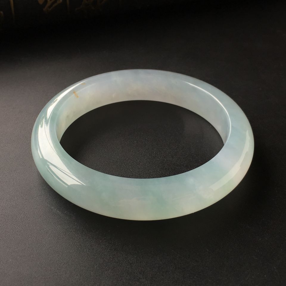 (超值推荐)冰种晴水手镯(57mm)