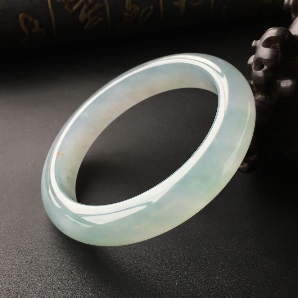(超值推荐)冰种晴水手镯(57mm)