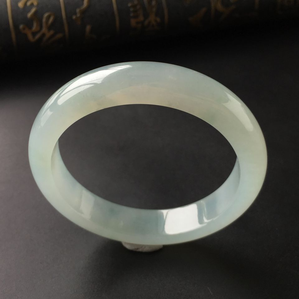 (超值推荐)冰种晴水手镯(55.6mm)