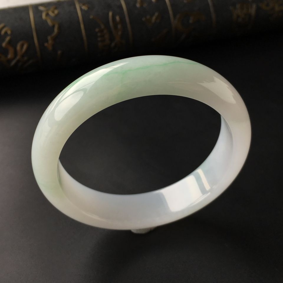 (超值推荐)糯冰种飘花手镯(57.8mm)