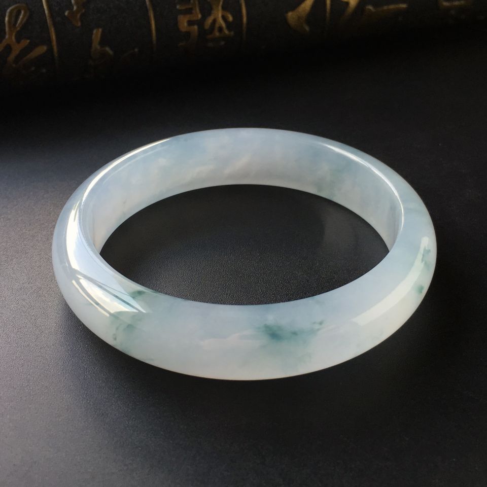 (超值推荐)冰种飘花手镯(57mm)