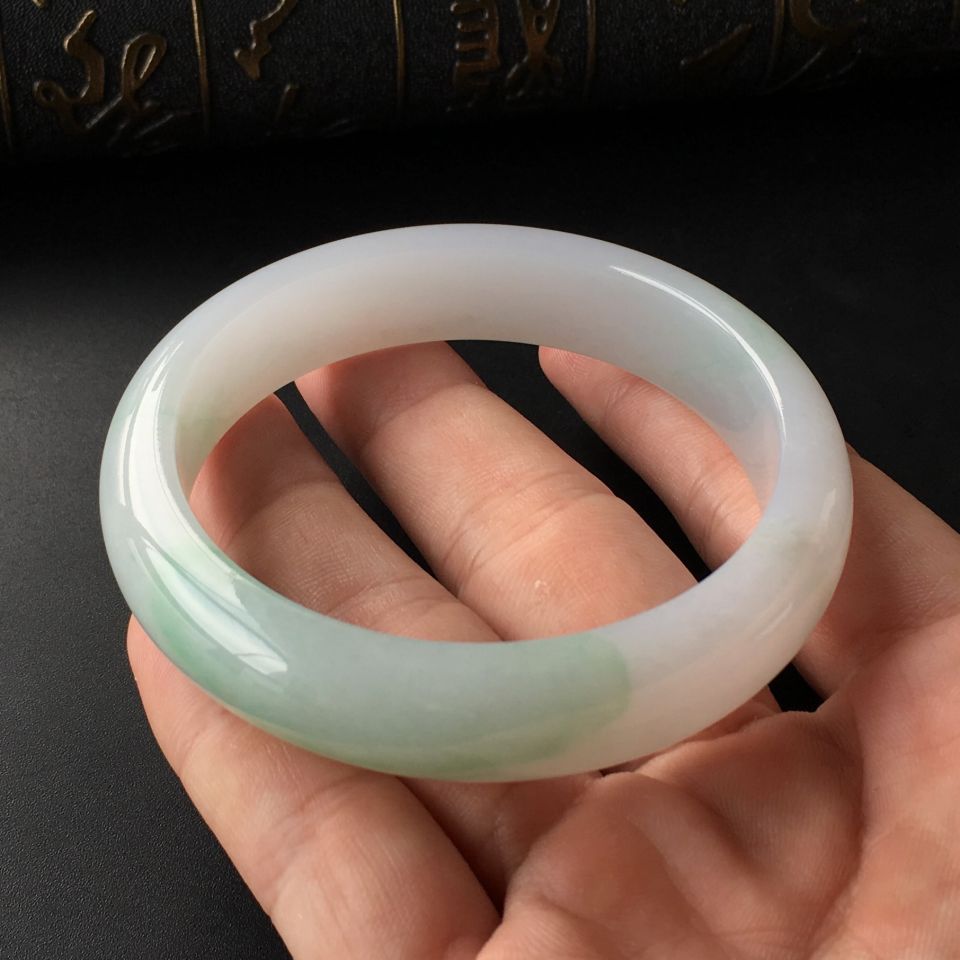 (超值推荐)糯冰种飘花手镯(57.8mm)