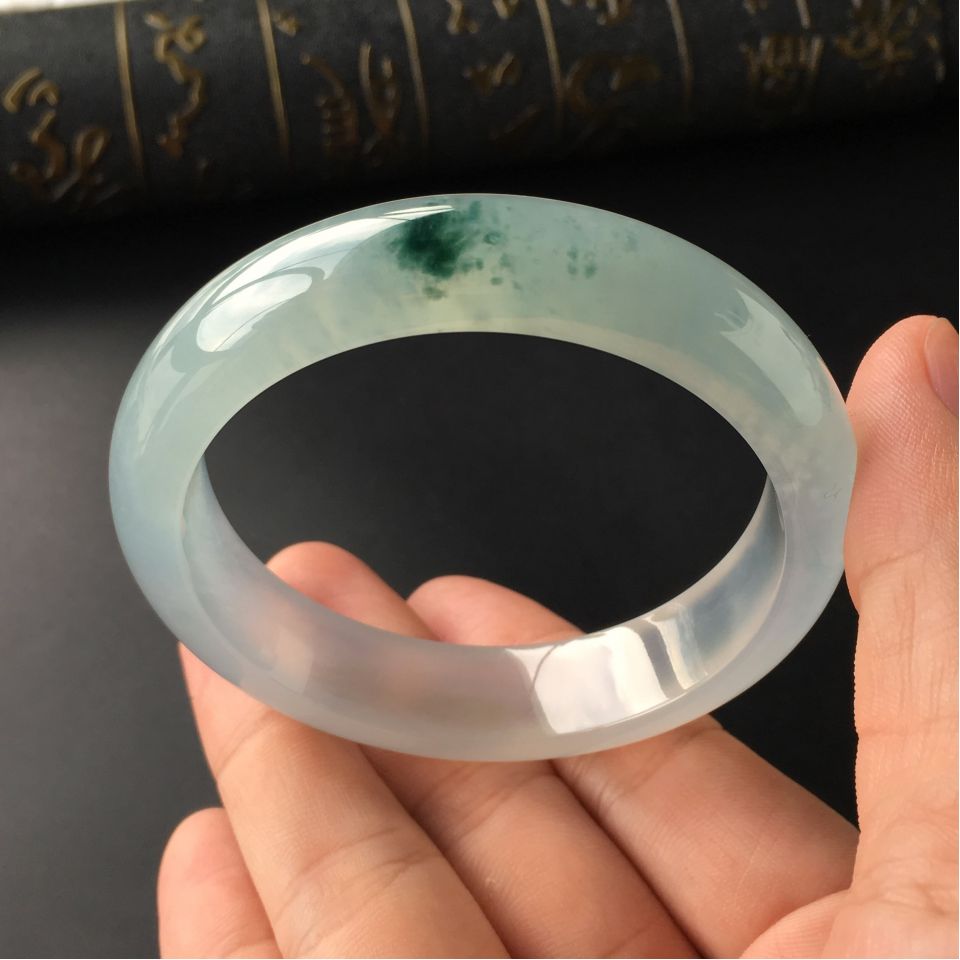 (超值推荐)冰种飘花手镯(56mm)
