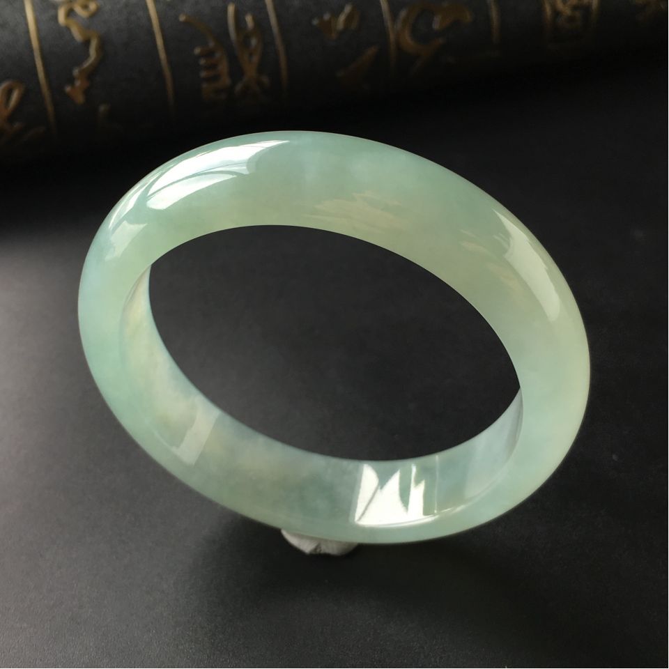 (超值推荐)冰种晴水手镯(54.4mm)