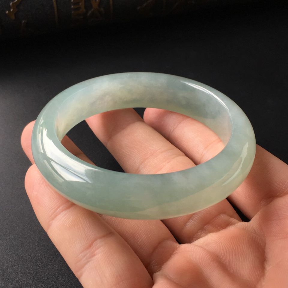 (超值推荐)冰种晴水手镯(54.4mm)