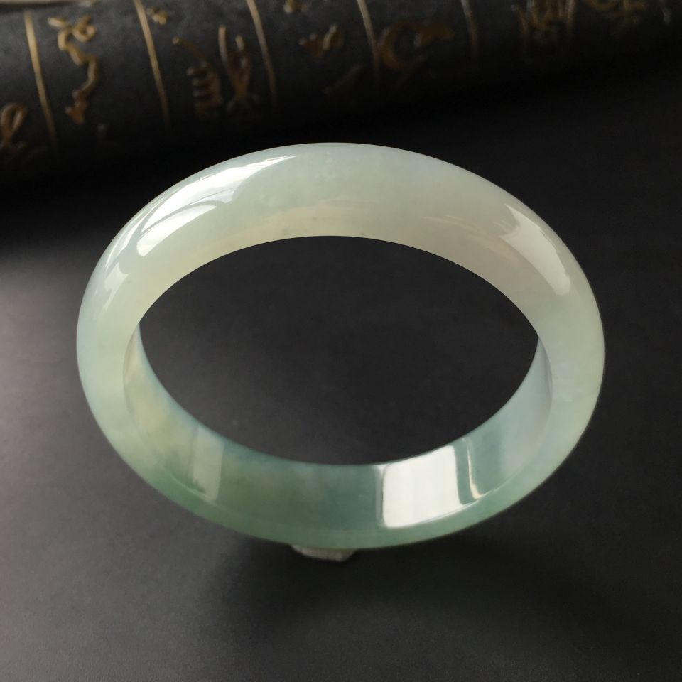 (超值推荐)冰种晴水飘花手镯(58.3mm)