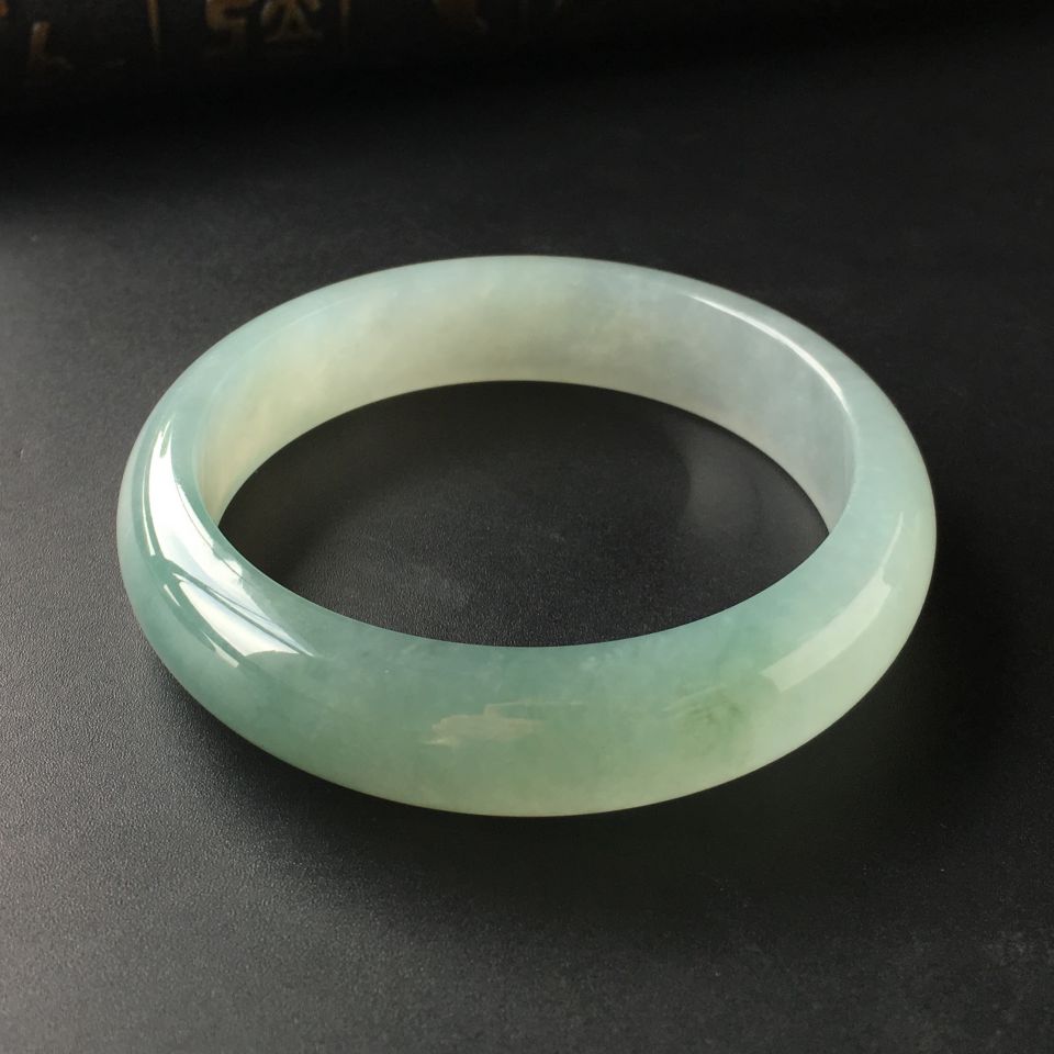 (超值推荐)冰种晴水飘花手镯(58.3mm)