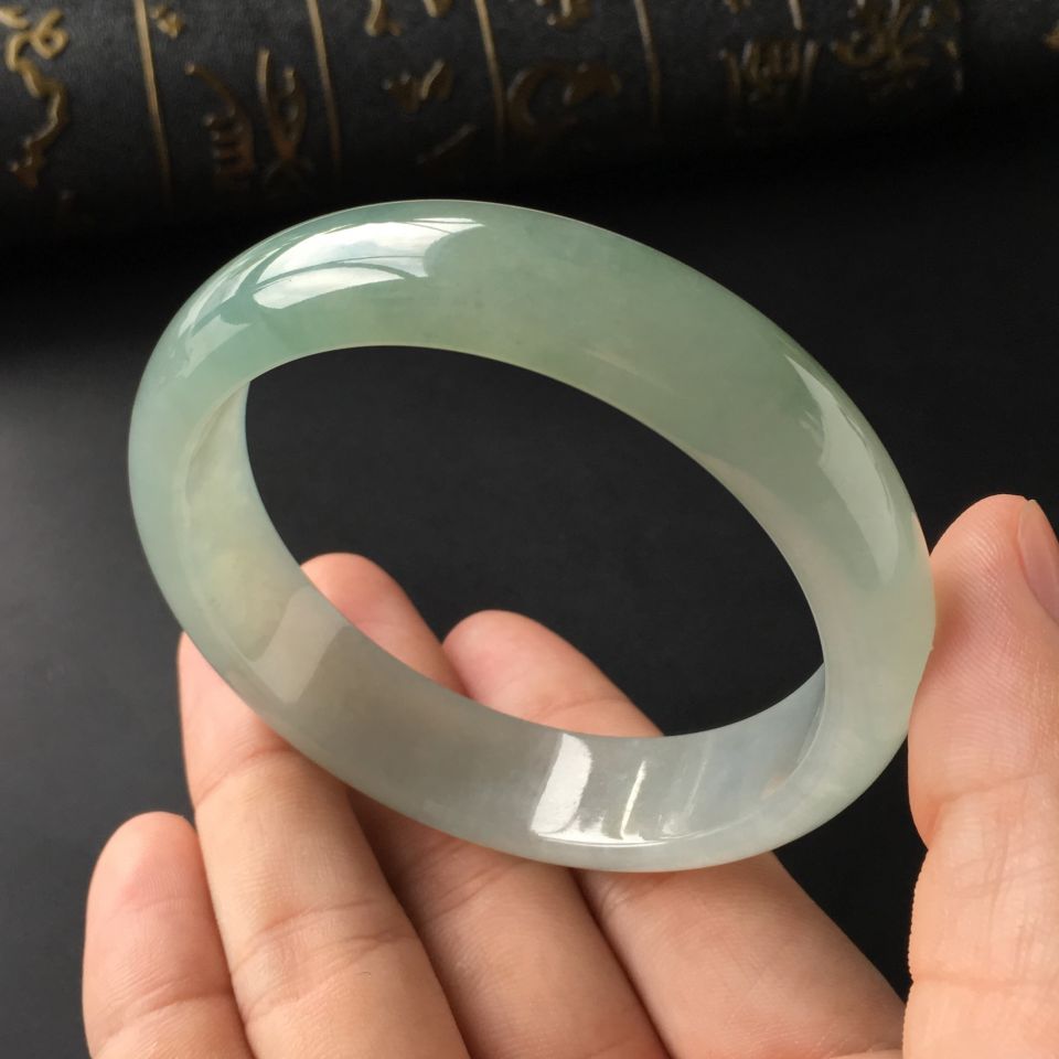(超值推荐)冰种晴水飘花手镯(58.3mm)