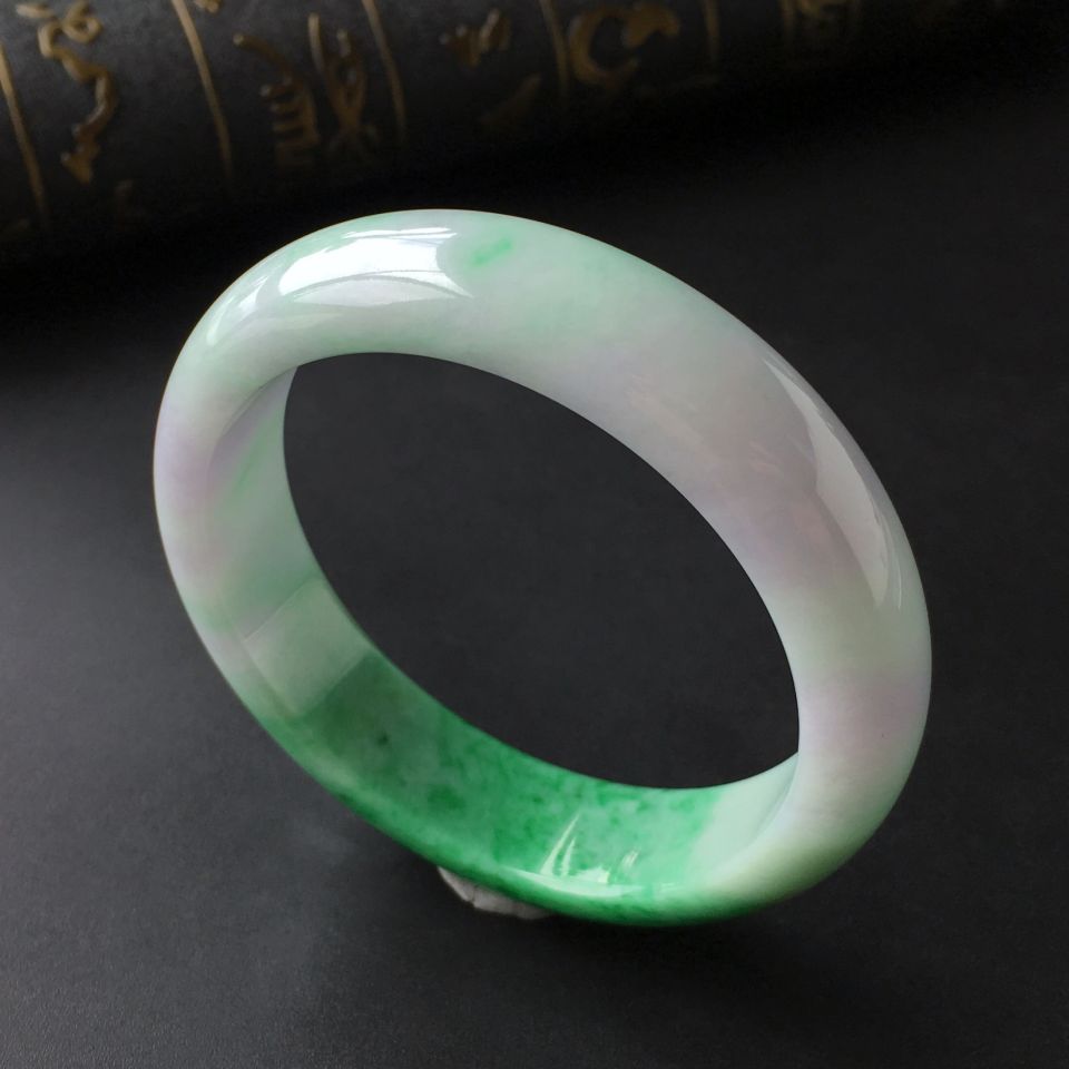 (超值推荐)糯冰种飘翠手镯(57mm)