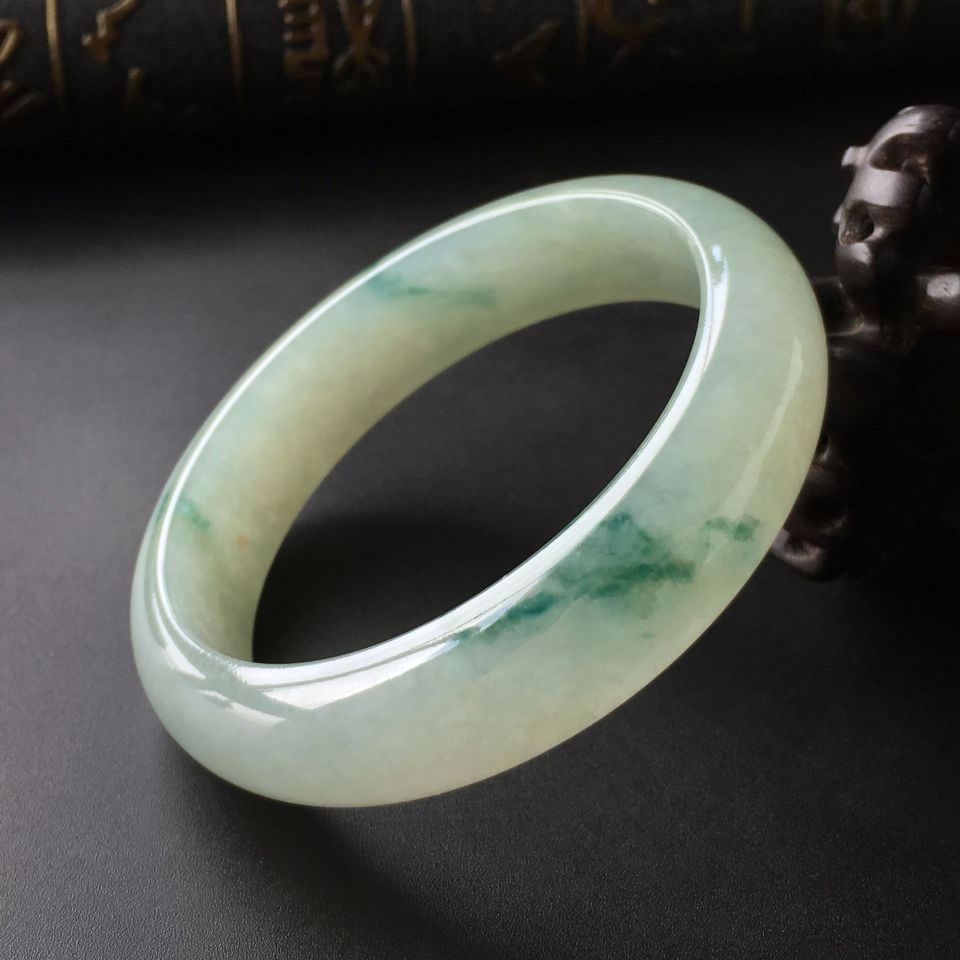 糯冰种飘花手镯(58.7mm)