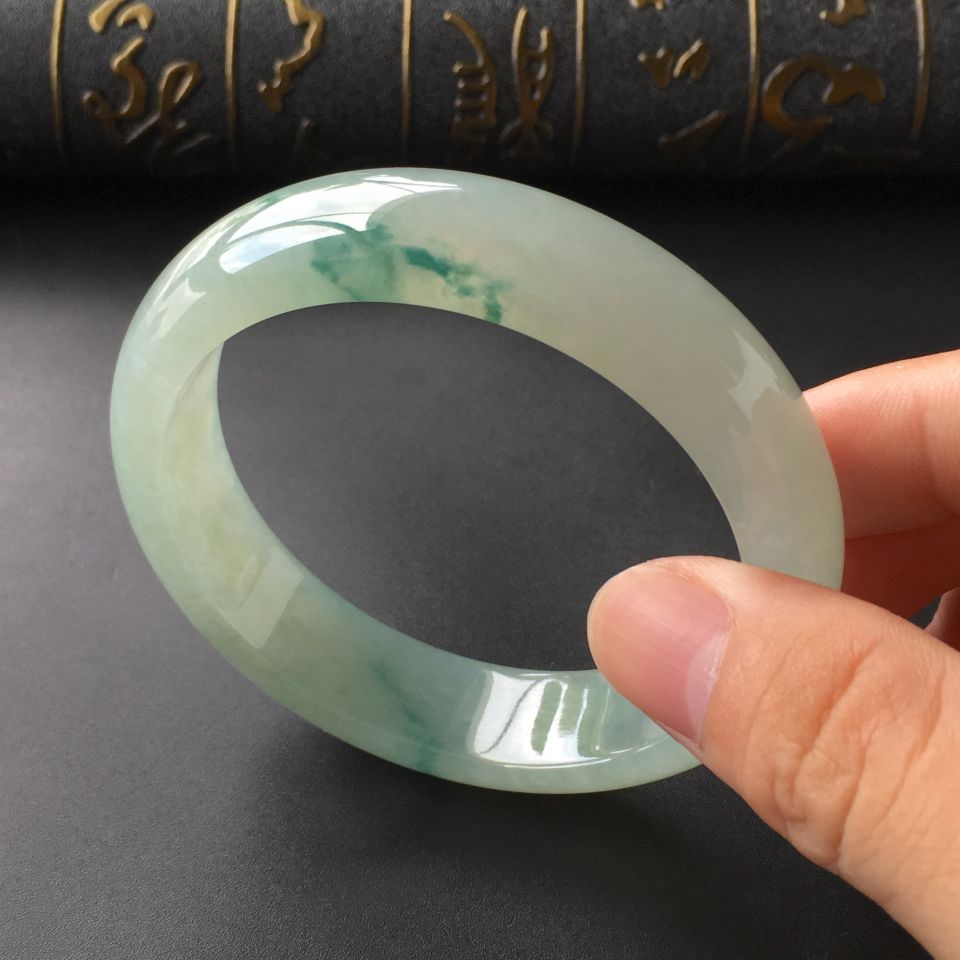 糯冰种飘花手镯(58.7mm)