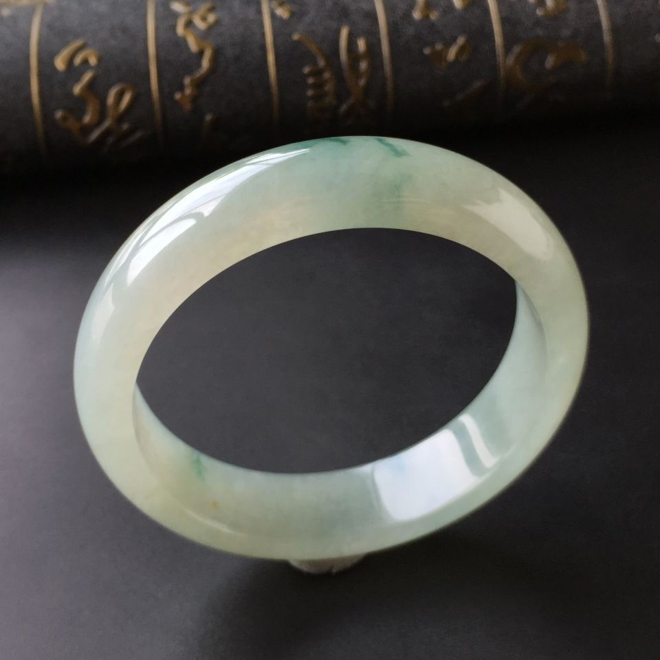 糯冰种飘花手镯(58.7mm)