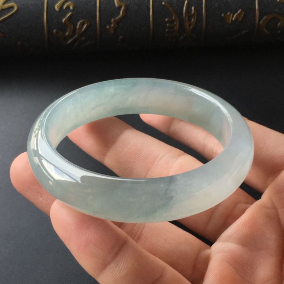 (超值推荐)冰种晴水手镯(55.7mm)