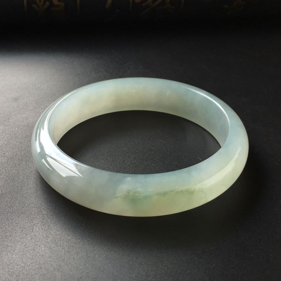 (超值推荐)糯冰种飘花手镯(56.6mm)