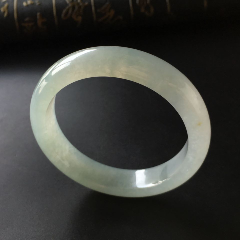 (超值推荐)冰种晴水手镯(55.8mm)